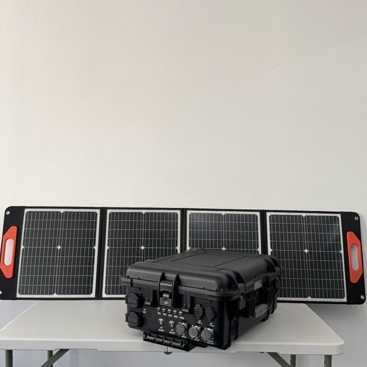 Generatore solare UAV da 3000W Stazione elettrica portatile esterna Funzione di protezione multipla