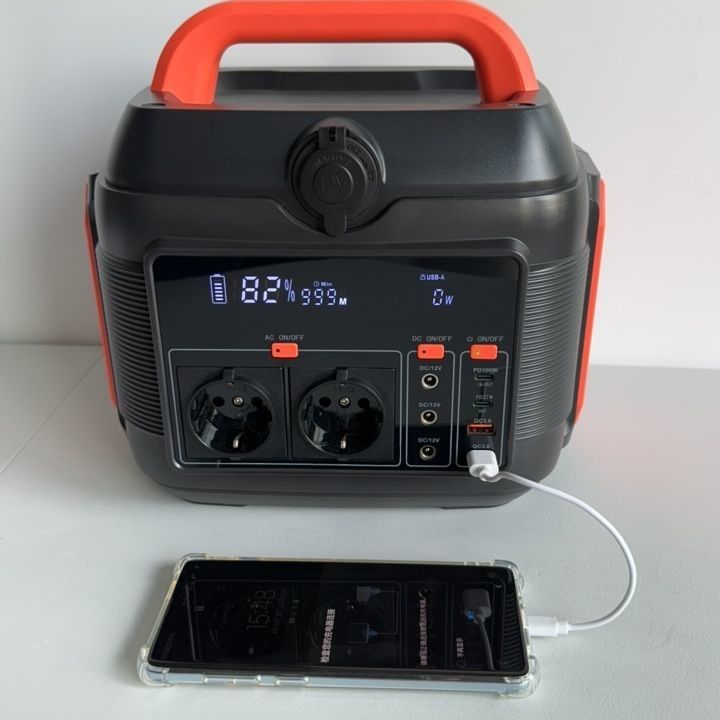 Centrale elettrica a generatore solare diretto da 200 W con uscita DC sinusoidale 12-13V 10A