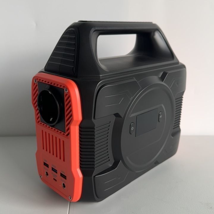 300W/600W/3000W Stazioni di emergenza e piccole centrali elettriche all'aperto con presa di uscita EU AC
