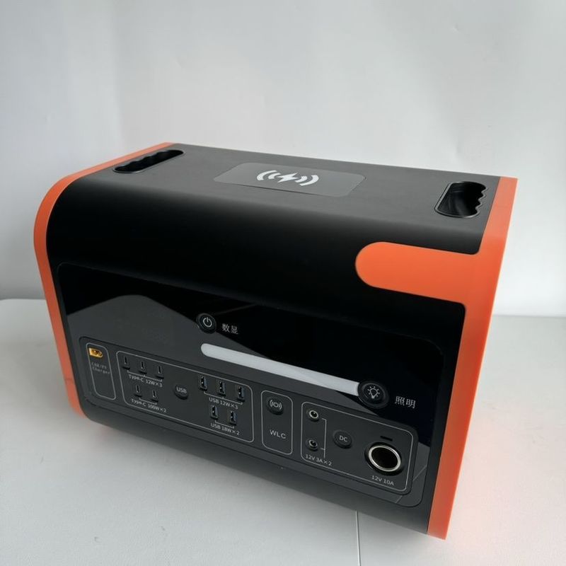 Tutte le prese di uscita AC 2200W Stazione elettrica di emergenza interna con uscita costante di energia