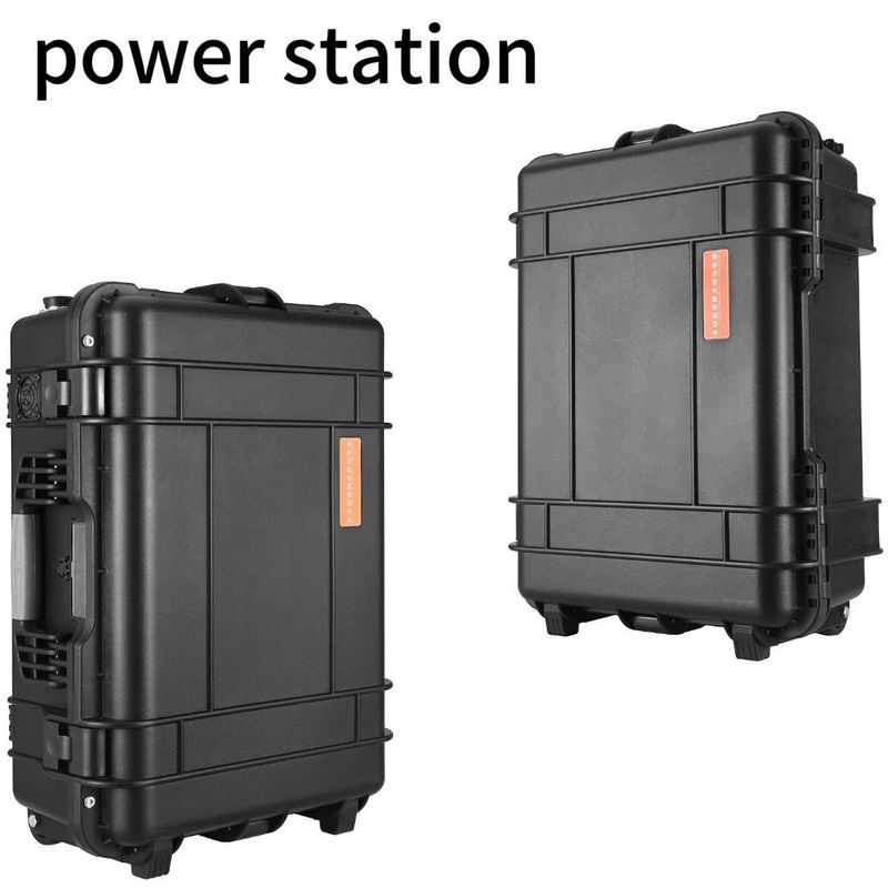 Stazione elettrica portatile con batteria da 48V62.5ah capacità 3000wh e pannelli solari di ricarica