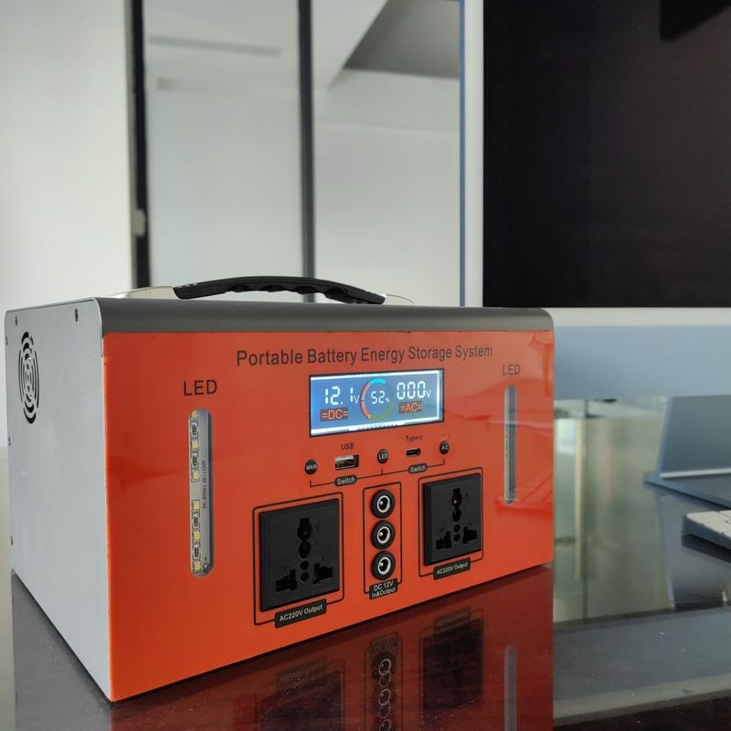 Stazione di ricarica mobile portatile con pannelli solari da 300W/500W per attività all'aperto